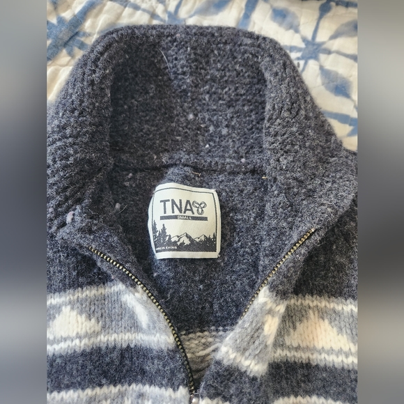 TNA knit sweater - Picture 2 of 2